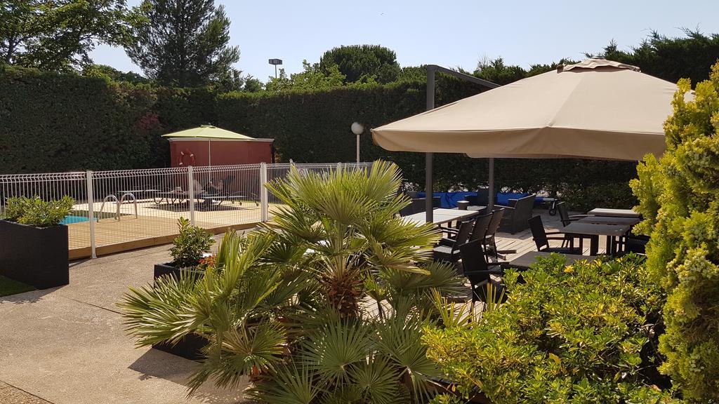 Kyriad Martigues Sud Экстерьер фото